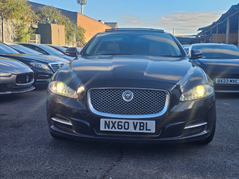 2010 Jaguar XJ 3.0d V6 Premium Luxury Saloon 4dr Diesel Auto Euro 5 275 ps